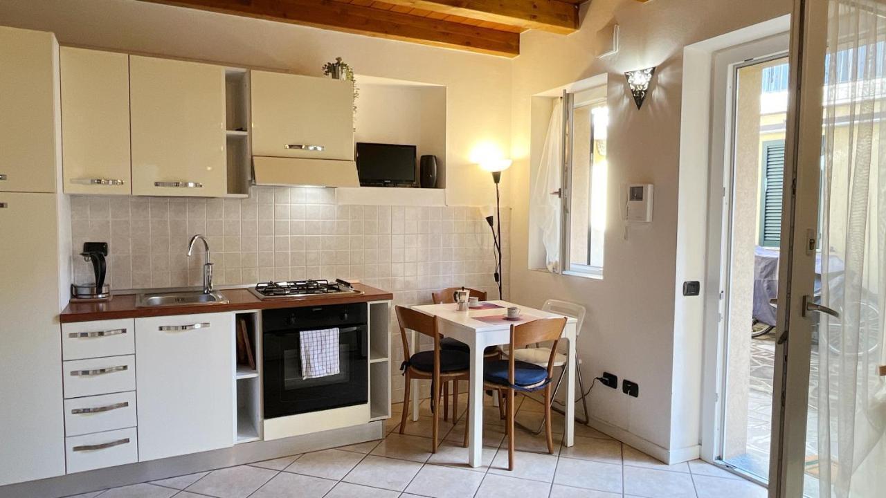 La Casa Di Gio - Affitti Brevi Italia Lägenhet Lecco Exteriör bild
